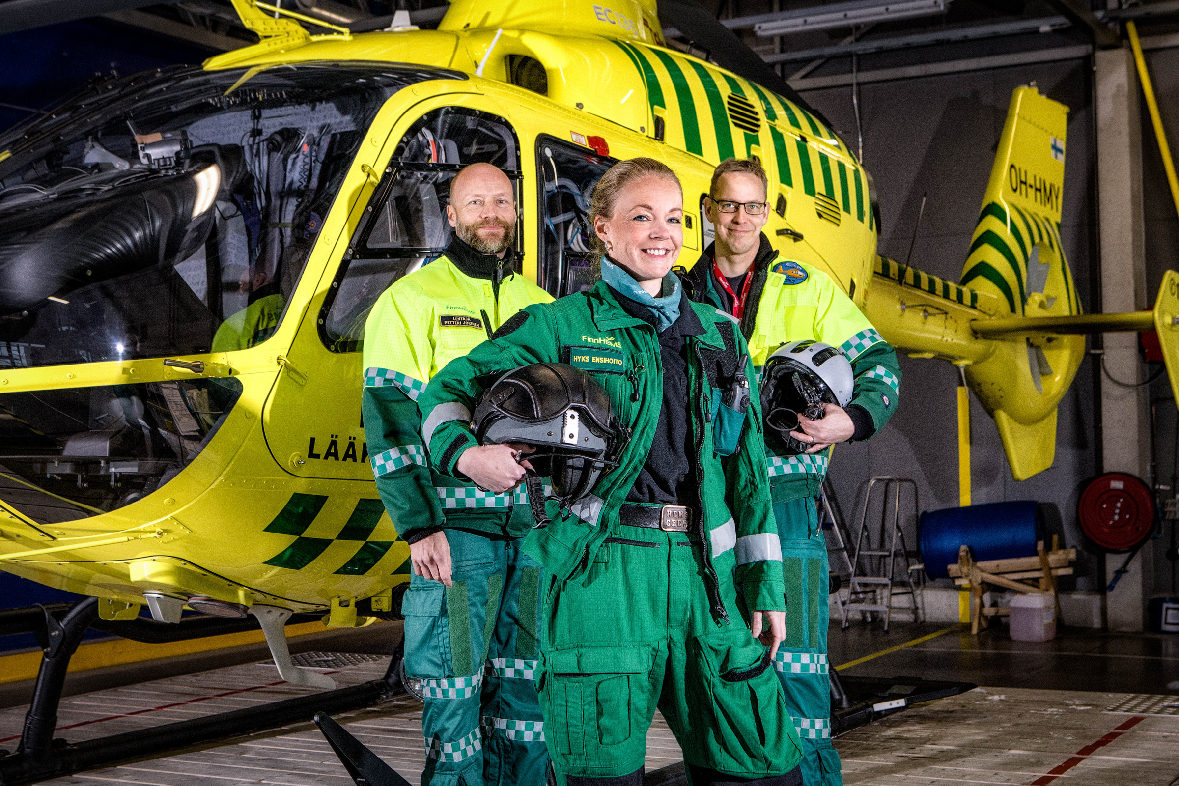 FinnHEMS helicopter crew
